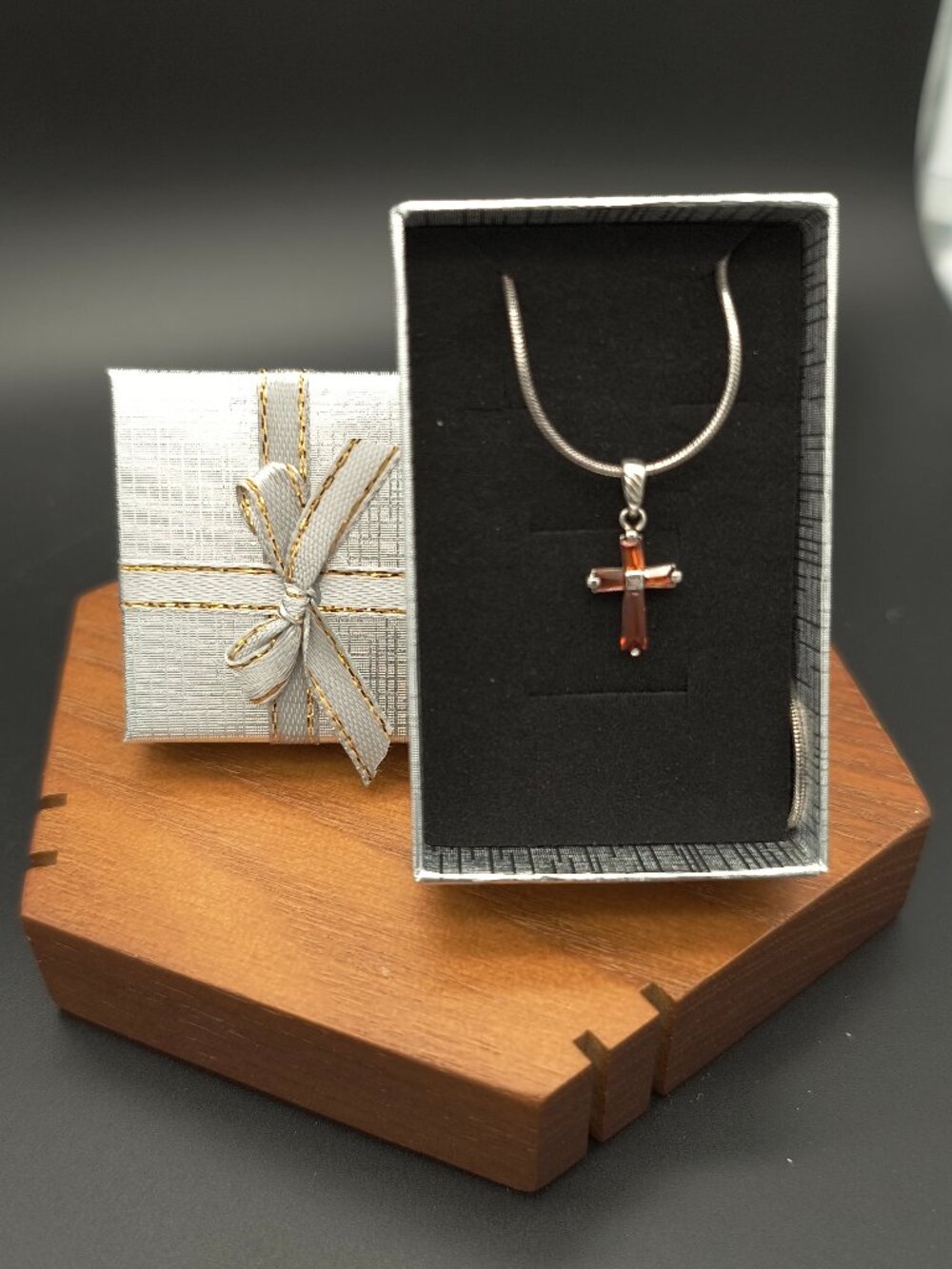 Vintage 925 Sterling Silver Cognac Glass Cross Pendant Necklace